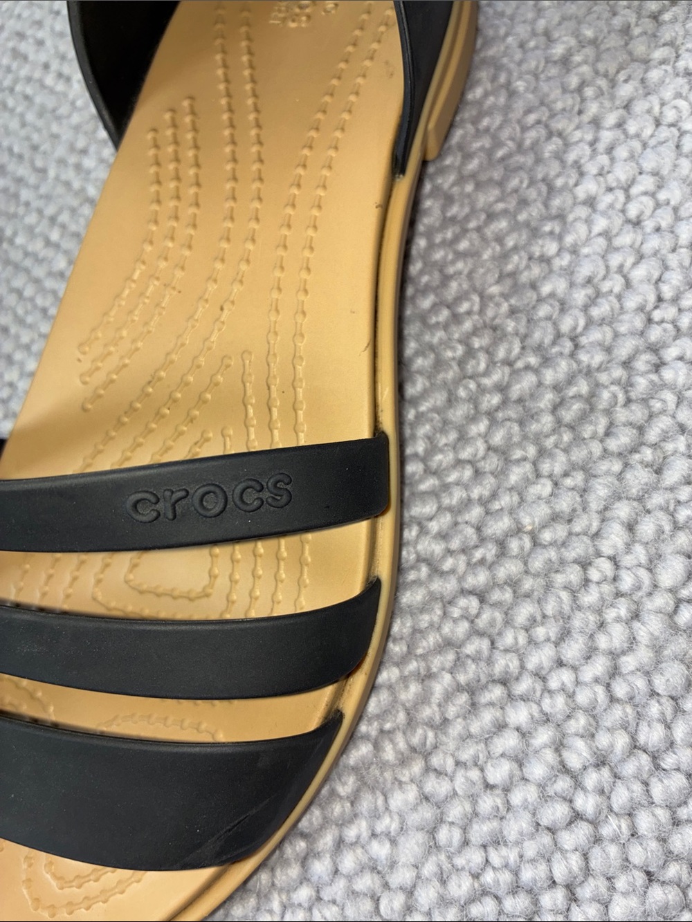 CROCS Open Flat Sandals, Black/Tan, Size 6 - Picture 6 of 9